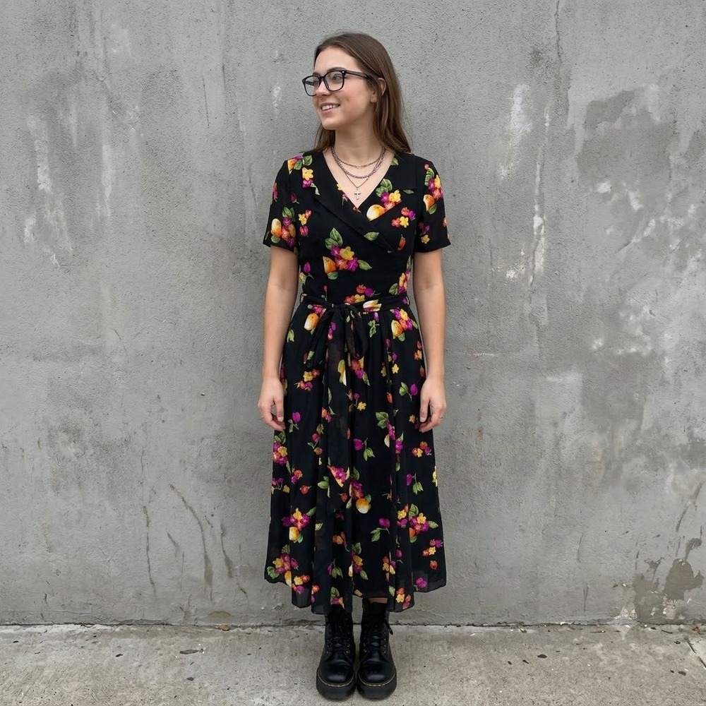 Vintage 90s Dana Buchman Silk Midi Dress Women 8 Black Fruit Floral Print V-Neck